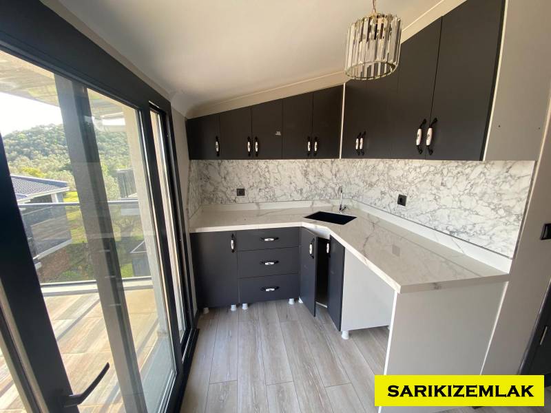 Edremit Güre Mah`da5+1  Villa. - 6
